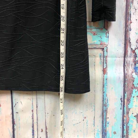 Beautiful Top by Croft & Barrow - Picture 7 of 7